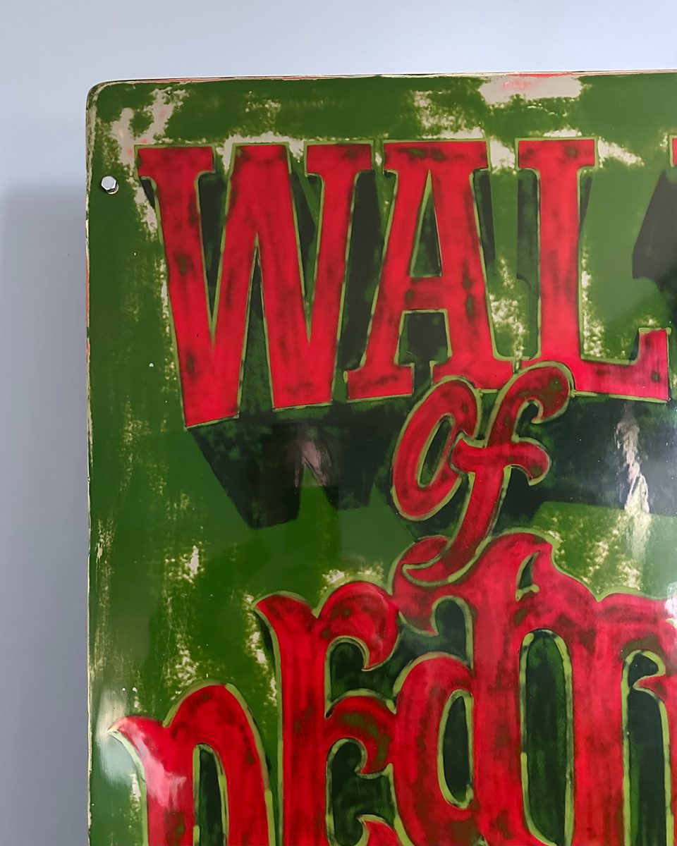 Green Wall of Death — lettering detail